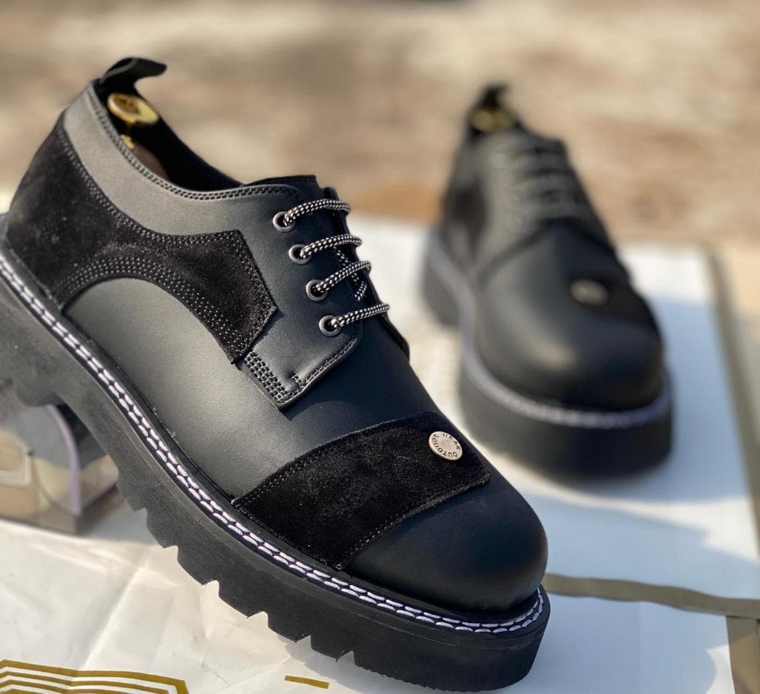 Handmade footwears