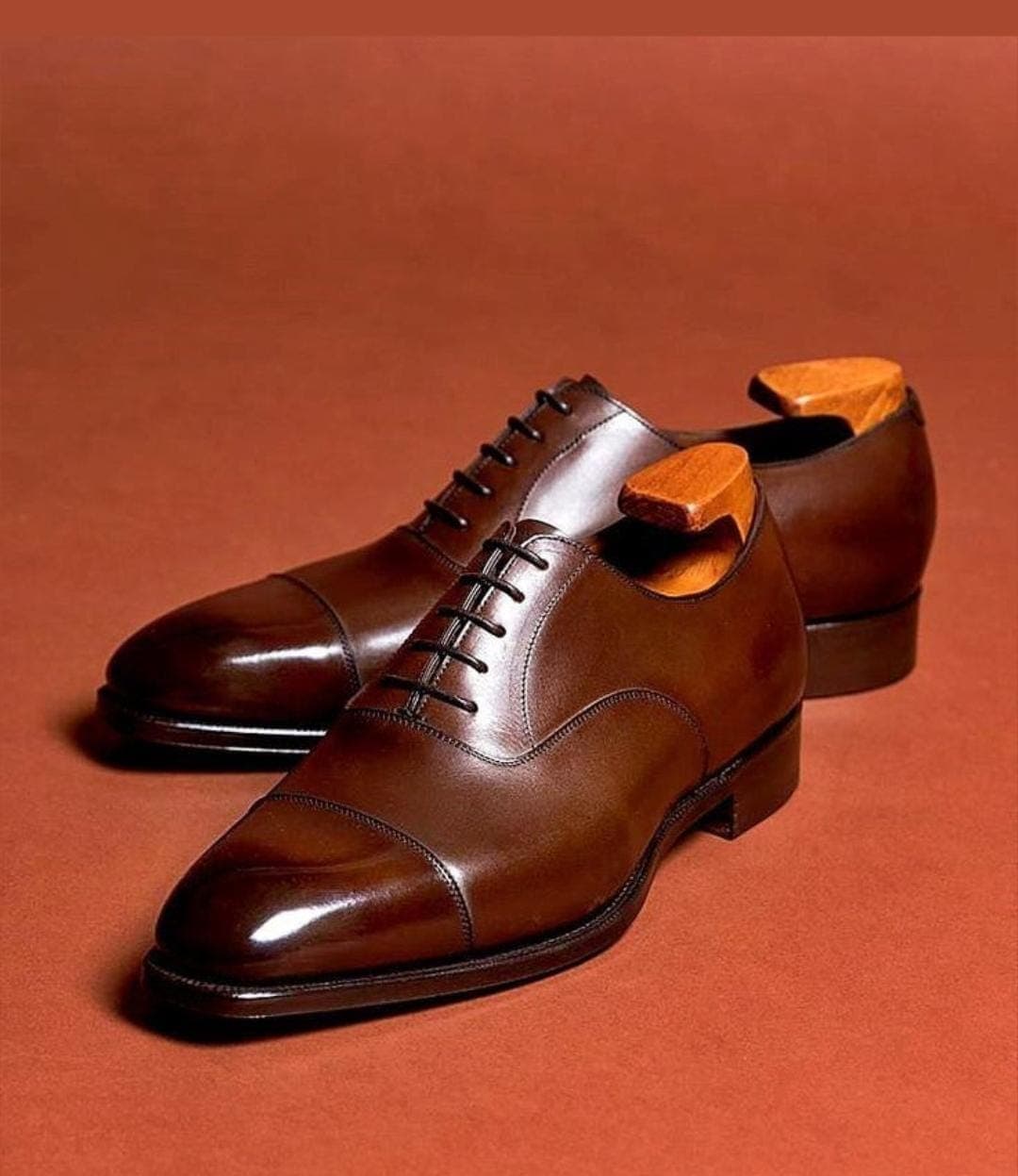 Brown cooperate shoe
